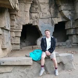 Meet your Posher, Zachary